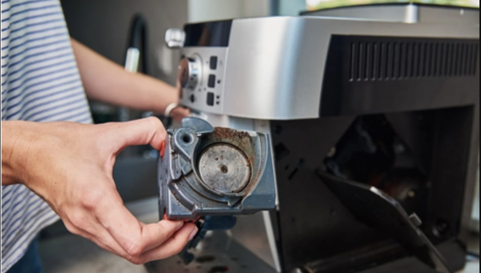 Customer equipment service management system for incidents, repairs, and maintenance